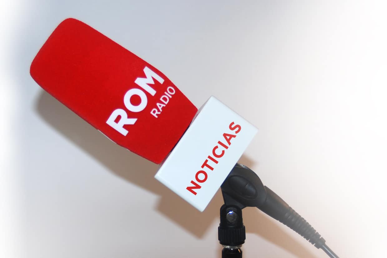 microfono-rom-radio-noticias